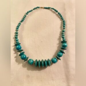 Elegant Turquoise Beaded Necklace